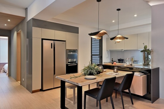 你也同樣享受著餐廚時(shí)光嗎？兼顧實(shí)用性及美學(xué)的空間，讓人迎來舒適的視覺饗宴後開心掌廚！