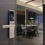 追求智慧科技、安全防護(hù)的創(chuàng)新生活，入住新厝的同時(shí)，設(shè)下家人們心目中的那串密碼，彷彿開啟一扇通往美好居家生活的大門。