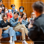 郭哥以自身的歷程故事，分享給新業(yè)住戶們，以風(fēng)趣又知性的角度，暢談出道35載的舞臺經(jīng)驗與心情點滴。