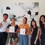 感謝插畫(huà)家邱馨怡接受新業(yè)的專訪！提在手上的伴手禮－「紅豆與香米」源於一畝田勃發(fā)的生命力，但我們敬天、愛(ài)地、惜人的心，始終不只有一畝而已。