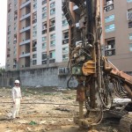 工務(wù)主任的監(jiān)督下，每個(gè)流程都不可馬虎，每個(gè)細(xì)節(jié)都必須層層把關(guān)。