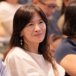 專注的眼神中透著感動(dòng)與共鳴，在這場藝術(shù)與修復(fù)的旅程裡，每位聆聽者都悄悄收藏了一份屬於自己的知性時(shí)刻。