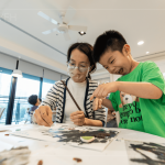 帶著歡愉輕鬆的心情創(chuàng)作，盡情地揮灑，製作出第一件且獨一無二的海廢作品