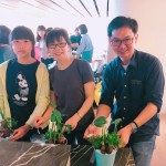 我們親手撫觸、體驗(yàn)，沉浸在手作的樂趣中，因?yàn)橛眯拇蛟?，每件完成品都是?dú)一無二的！