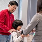 被優(yōu)美音符環(huán)繞的孩子們，將成為懂得音樂，也享受音樂的人。