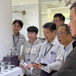 營建、行銷、設計各部主管以跨部門方式討論整合，深入各建案的調(diào)性，以打造實用與質(zhì)感兼具的生活美學。