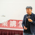 講師表情生動有趣，演出節(jié)奏明快、活力四射，現(xiàn)場笑聲此起彼落，毫無冷場，生活中的繁瑣小事，也在歡笑聲中拋諸腦後，讓人沉浸於一場難忘的歡樂時光。