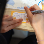 家人們寫下心中的回饋與鼓勵，串連這段愉悅的時光，為這場活動留下屬於彼此的醉心時刻。(禁止酒駕，未滿十八歲禁止飲酒)