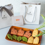 伴手禮贈送『迦南園烘焙庇護工場』的公益餅乾，可愛、溫馨兼顧著美味，為這場活動增添一份愛的溫度。