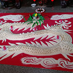 奉於寺廟內(nèi)，農(nóng)友用自家香米堆疊出的一尾神龍。