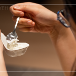 絲翠(STRACCIATELLA)是將新鮮莫札瑞拉，撕成細(xì)細(xì)的絲狀後，浸漬在臺(tái)灣在地鮮奶手工製成的鮮奶油裡，口感清爽、入口即化。