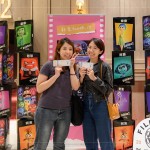 藉由新業(yè)FUN映所的機會，和三五好友、閨密、家人相聚，歡愉的心情溢於言表。