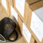 獻上新業(yè)家族的霧面質感馬克杯，象徵一份美好與精緻－無論是早晨或午後，用杯中的香氣，一點一滴完整了理想的生活。