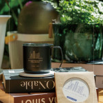 伴手禮致贈(zèng)-新業(yè)客製吸水杯墊，實(shí)用與美觀的設(shè)計(jì)，陪伴住戶在日常生活中，回想起今日藝文時(shí)光的美好與感動(dòng)。