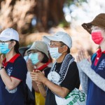 5月中旬，天氣已漸趨炎熱，新業(yè)建設(shè)卓勝隆董事長（圖中）率領(lǐng)同仁一同前往筏子溪淨(jìng)溪，為環(huán)境保護盡一份心力，開始前以虔誠的心向河神祈求當(dāng)天平安順利。