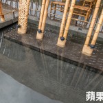 採(cǎi)用的竹構(gòu)施工法，是在短時(shí)間內(nèi)摸索嘗試而得。業(yè)者提供