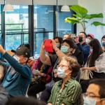 新業(yè)家族紛紛舉起手機，將這片土地的美景納為口袋名單，也期待著實際探訪的那一天。