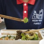 「一粥一飯，當(dāng)思來處不易」，料理三餐對獨(dú)居及弱勢朋友來說也是挑戰(zhàn)重重，願我們懷著善意推己及人，珍惜佳餚，也藉由實際行動，成為他人的希望與祝福。