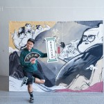 『新業(yè)掌門人在此！』，精心設(shè)計(jì)的手拿牌搭配靈活的肢體動(dòng)作，住戶恣意發(fā)揮，呈現(xiàn)心目中武林大俠的模樣。