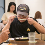 用嗅覺(jué)喚醒記憶與感官，捕捉起司的香味層次，讓入口的感受更完整細(xì)膩。